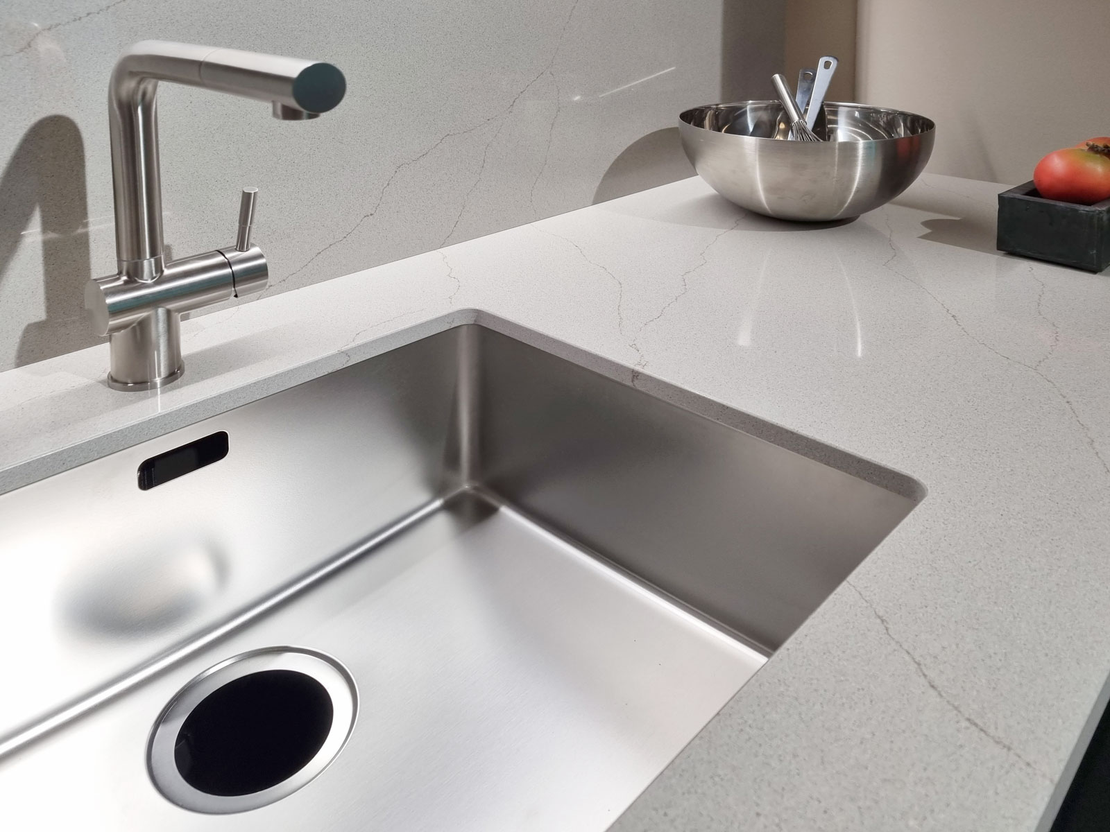 Grey Argo CMT view 2