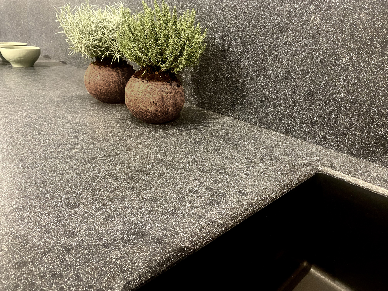 Starblack CMT - Eco-Stone-Cosmolite-K-Star